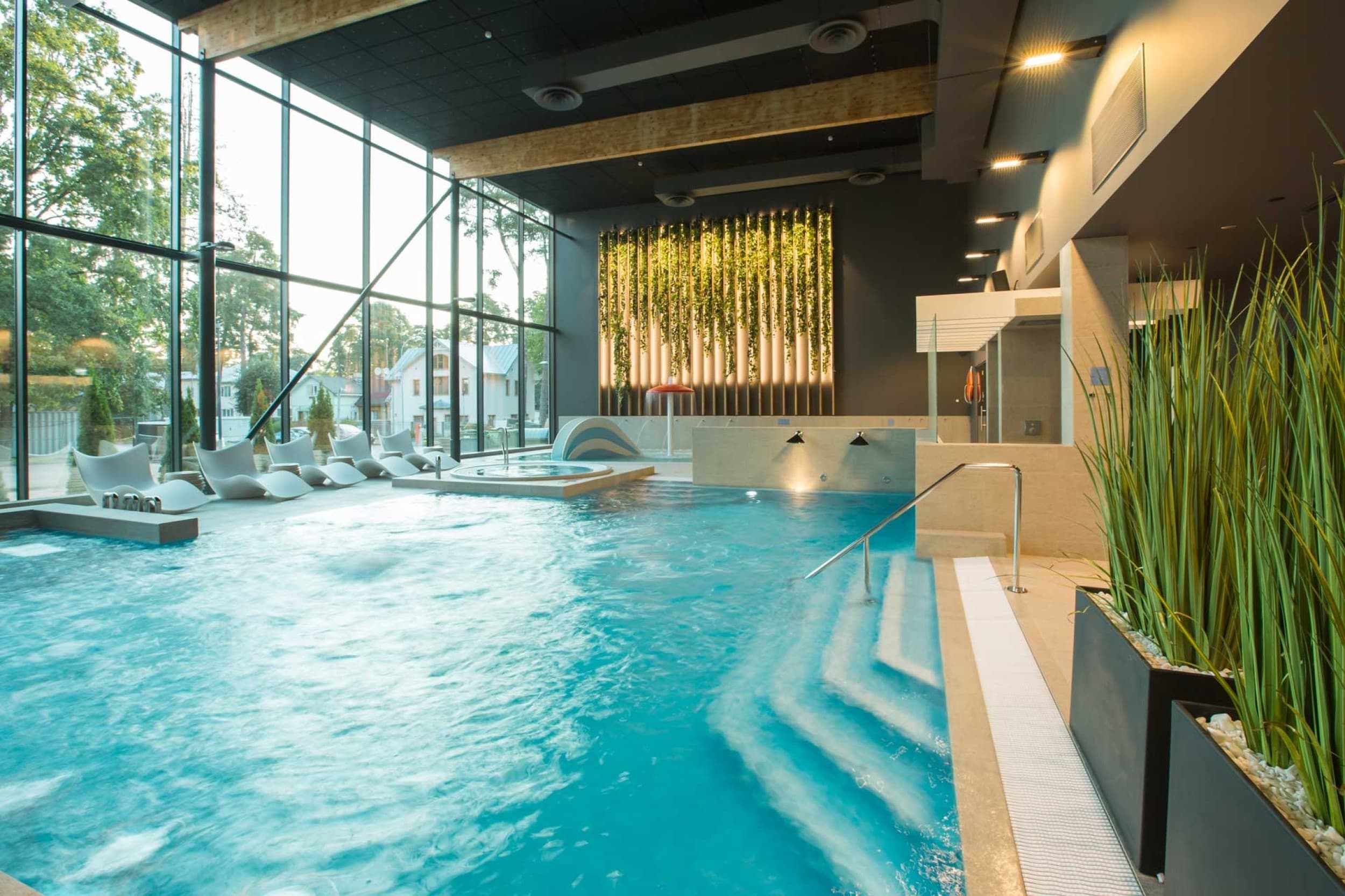VASARAS Premium klases atpūta "Jūrmala SPA Hotel" (2 pers., 1 nakts)