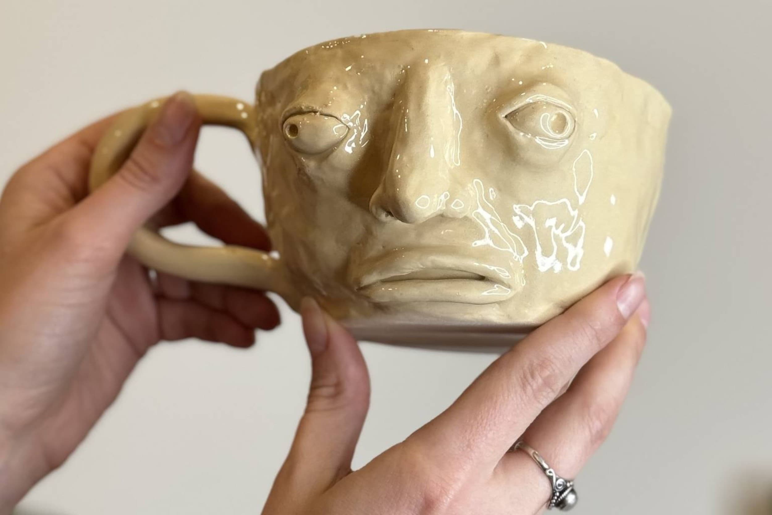 Art&Wine keramikas meistarklase diviem – māls un iedvesma