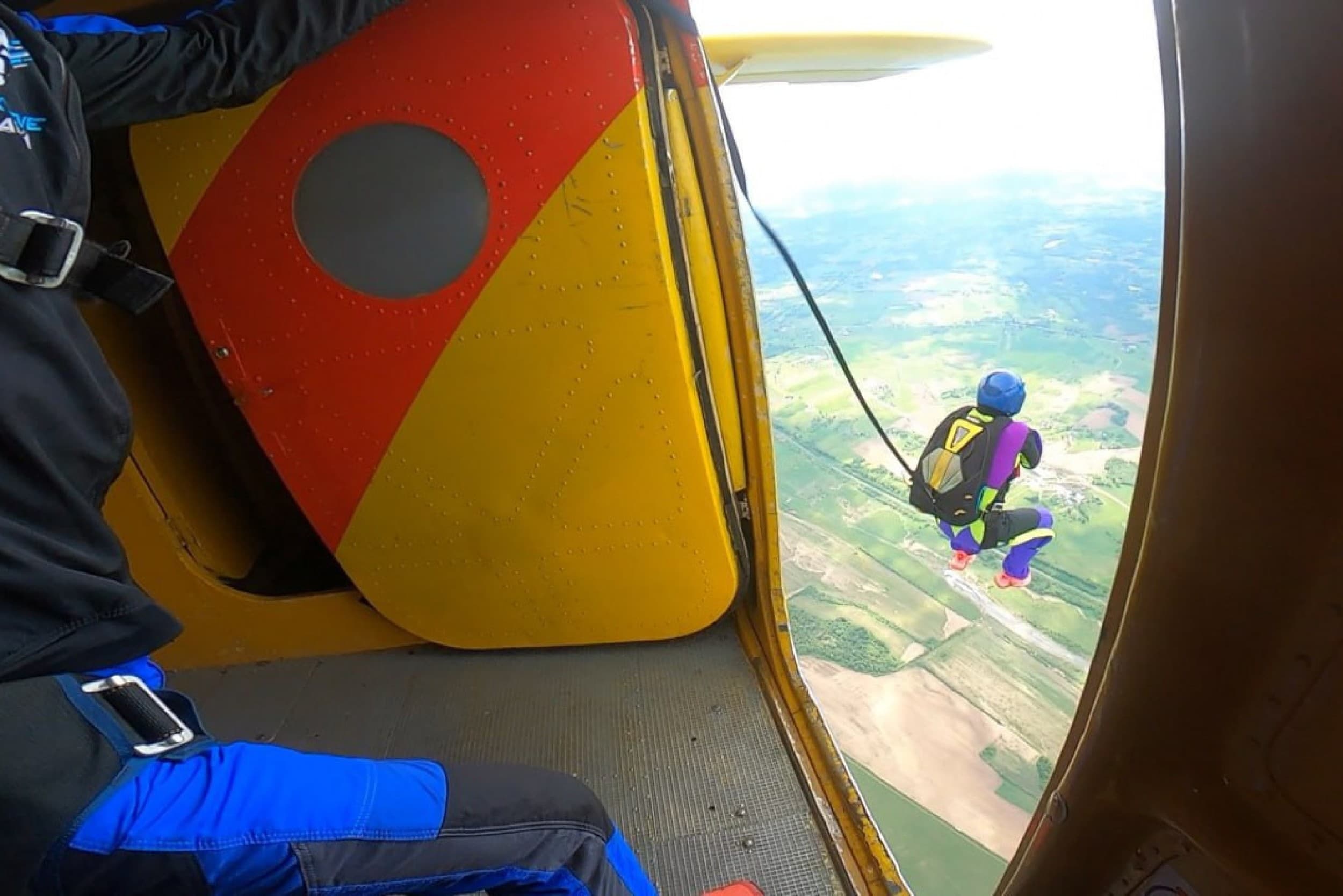 Static Line – patstāvīgs lēciens ar izpletni Latgalē