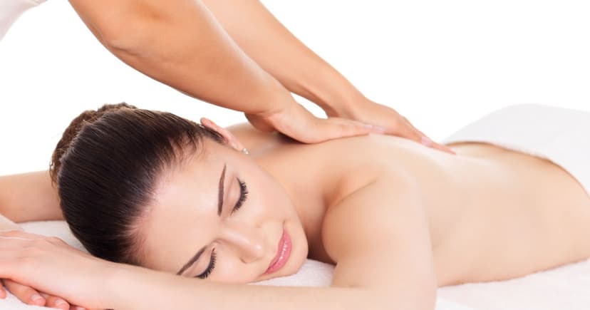 Лечебный массаж всего тела в студии AH Body Therapy
