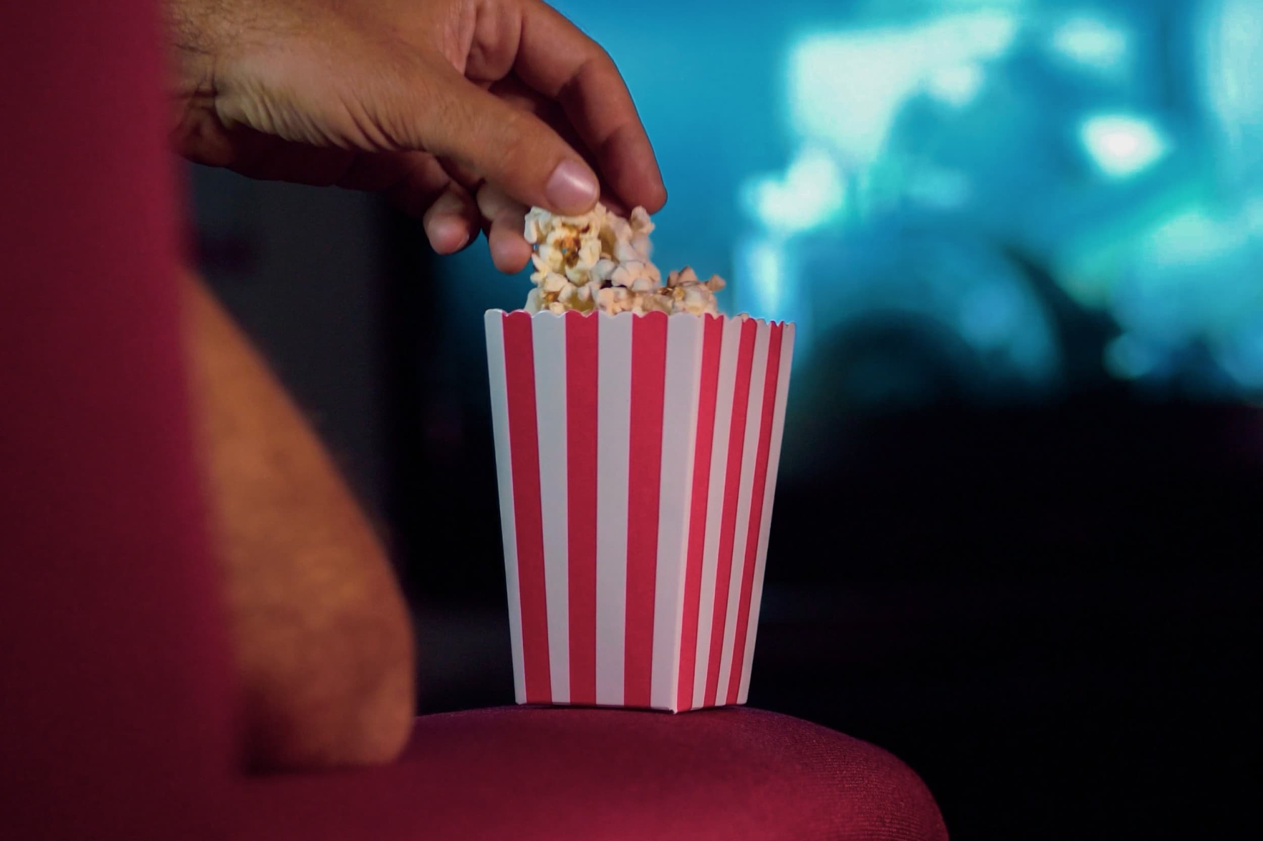 Skyhouse SPA Cinema: 1 nakts ar SPA un kino 2–4 personām | Davanu Serviss