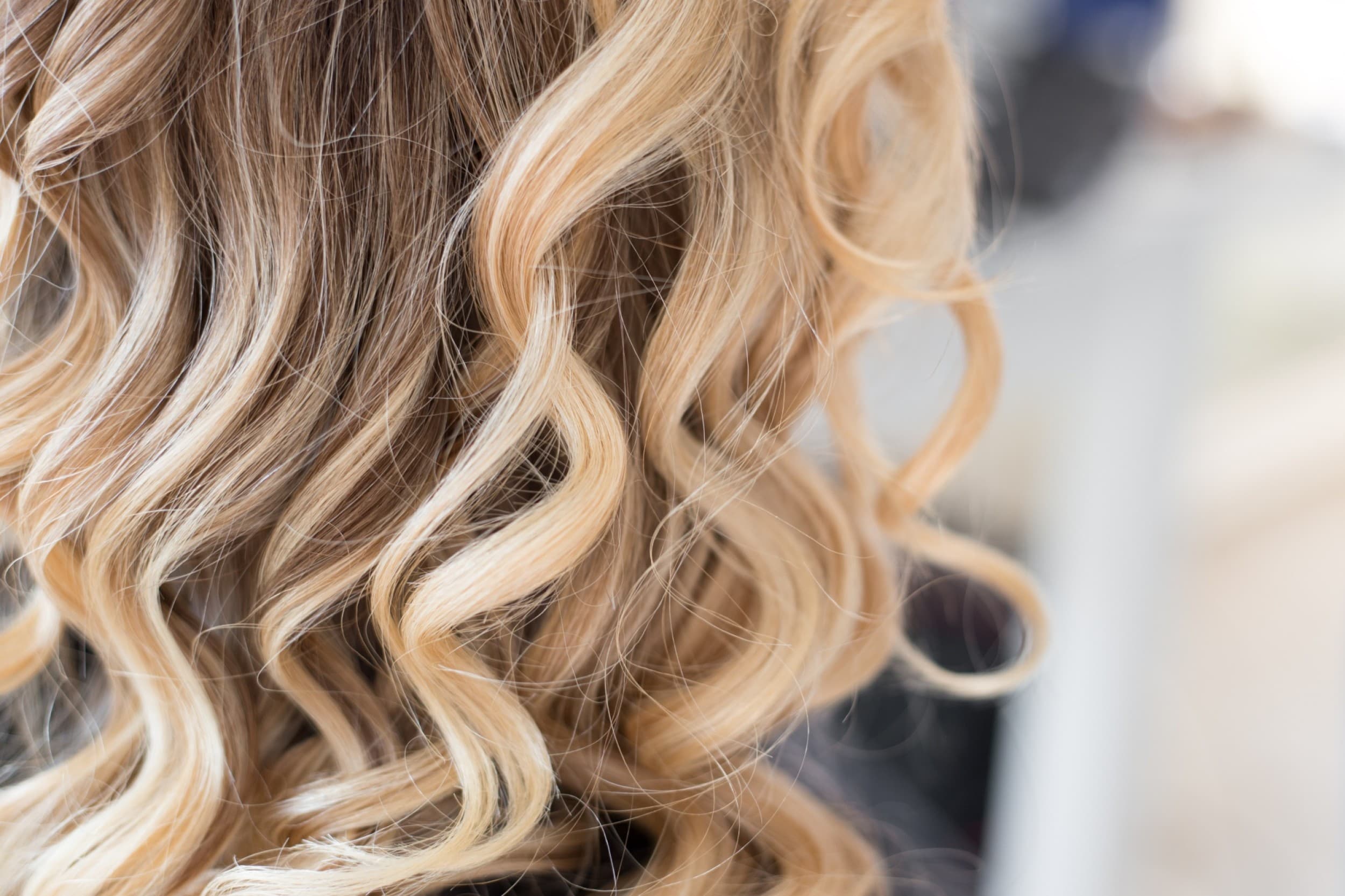 Matu krāsošana Balayage tehnikā – matu garums līdz pleciem | Davanu Serviss