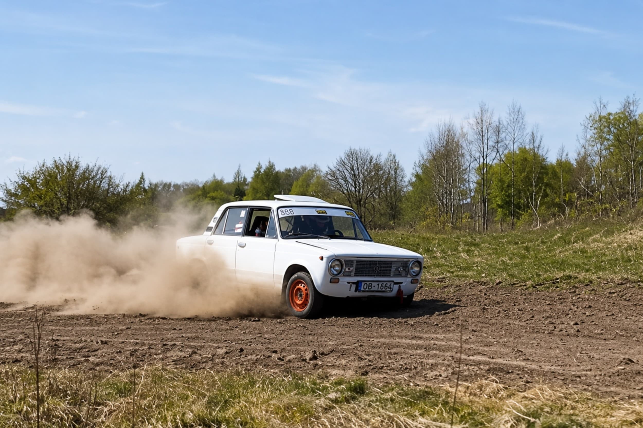 Rallija taksi - brauciens ar rallija Žiguli (1 personai)