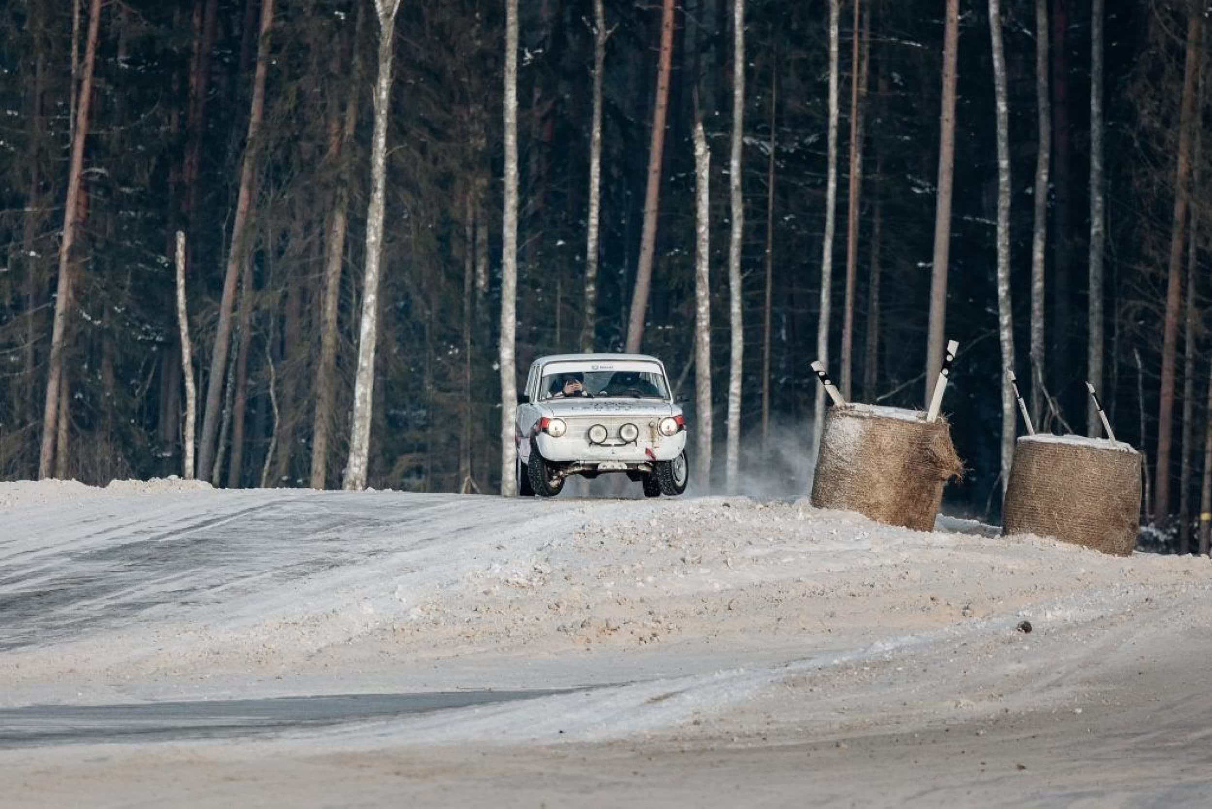 Vadi pats rallija Žiguli grants trasē (1 personai)