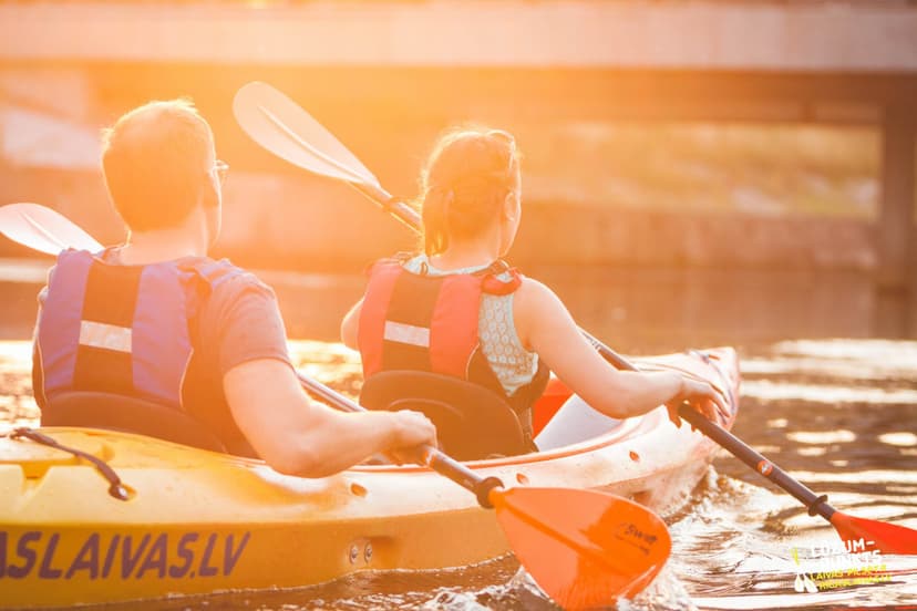 Brauciens ar laivu pa Rīgas ūdeņiem (2 pers., 2h)