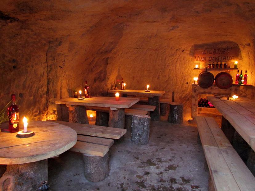 Vīna degustācija kompānijai (2 - 6 pers.)