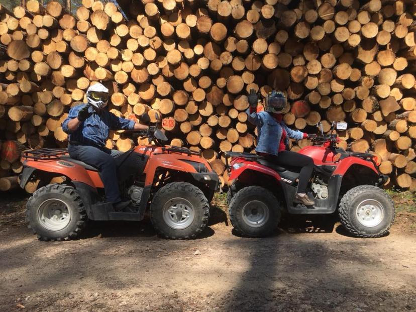 Kvadraciklu ekskursija “Meža ezeru tūre” Vecumniekos diviem