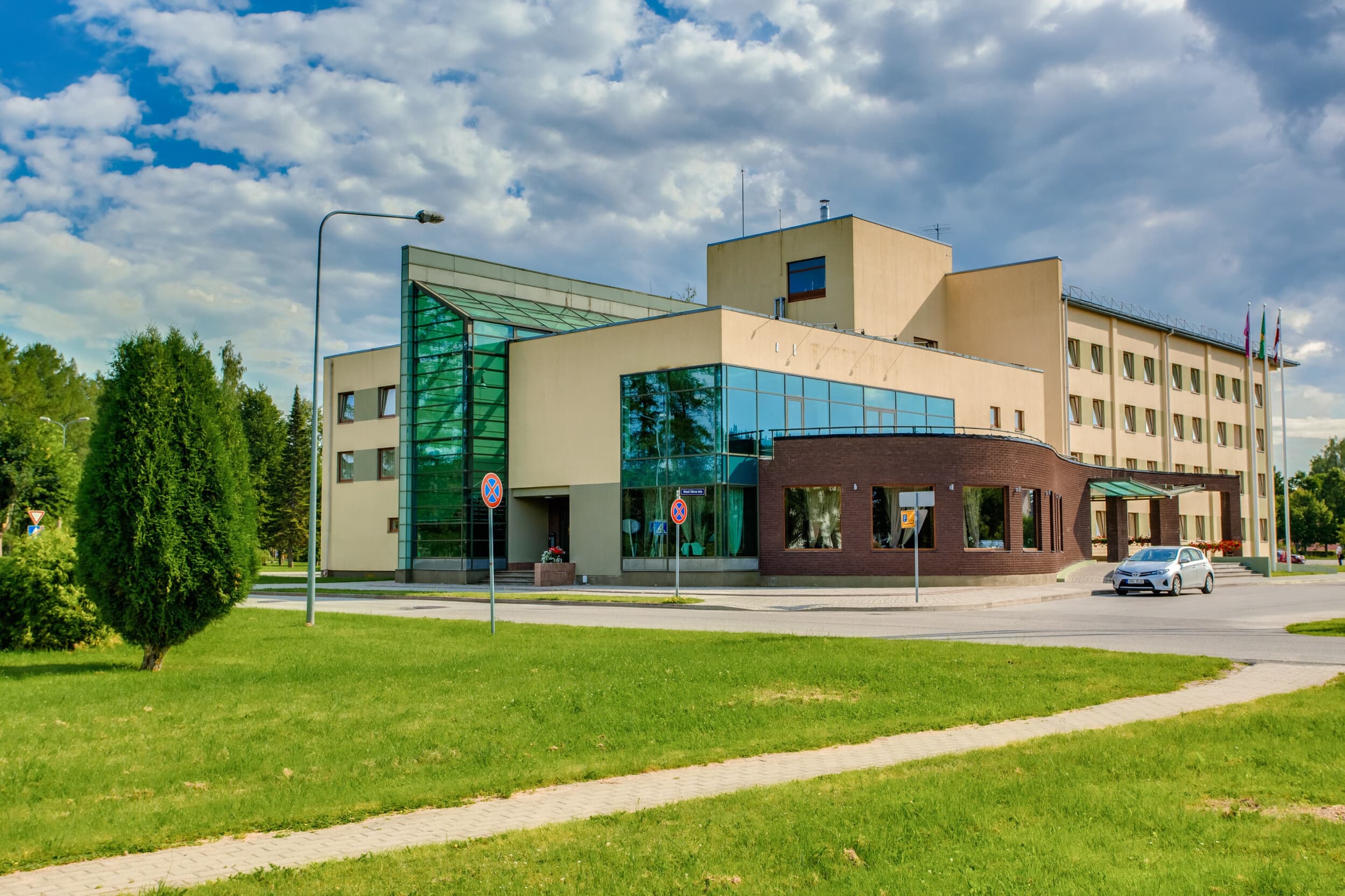 Nakšņošana ģimenei viesnīcā ''Tigra'' ar pirts un baseina apmeklējumu