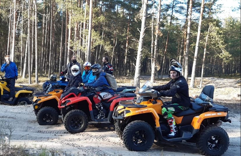 Ekskursijas brauciens ar kvadracikliem (3-6 pers., 3h)
