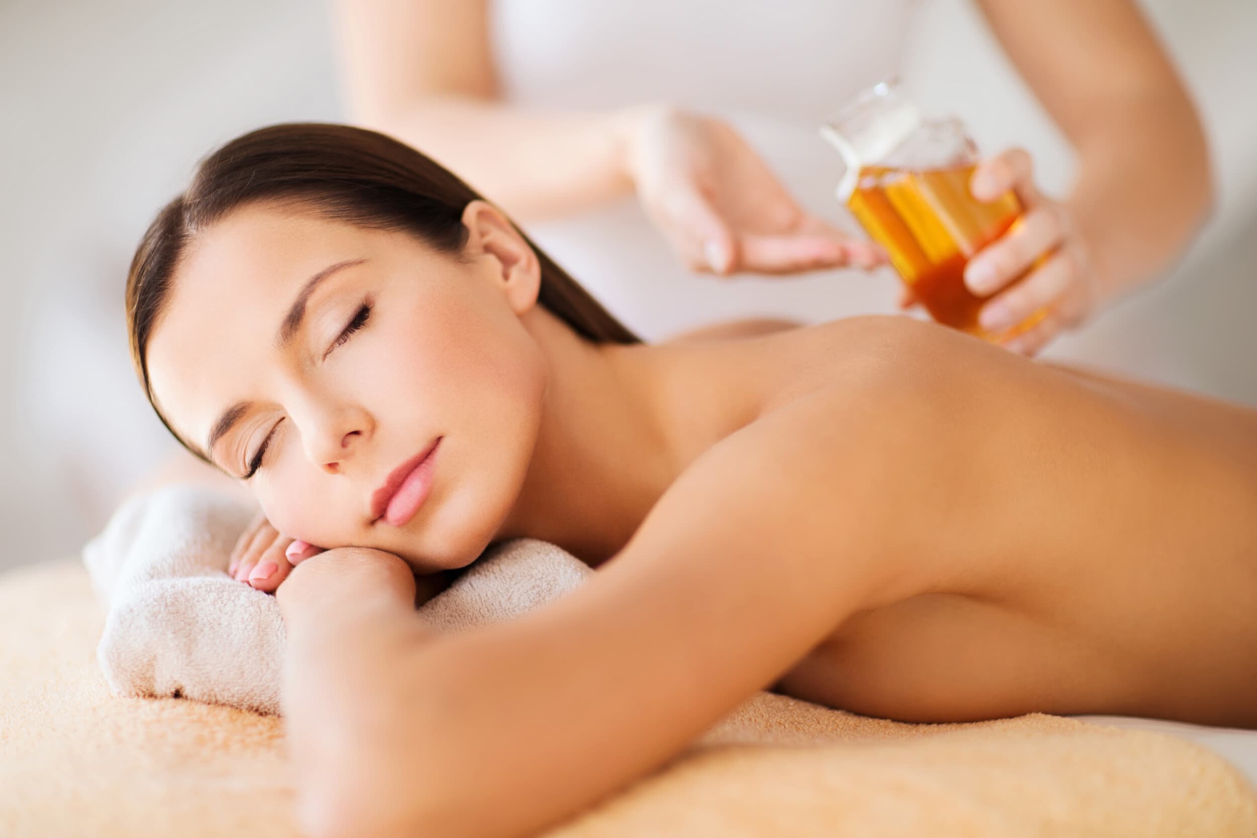 Karaliskais SPA rituāls mirdzošai ādai no "Relax&SPA" | Davanu Serviss