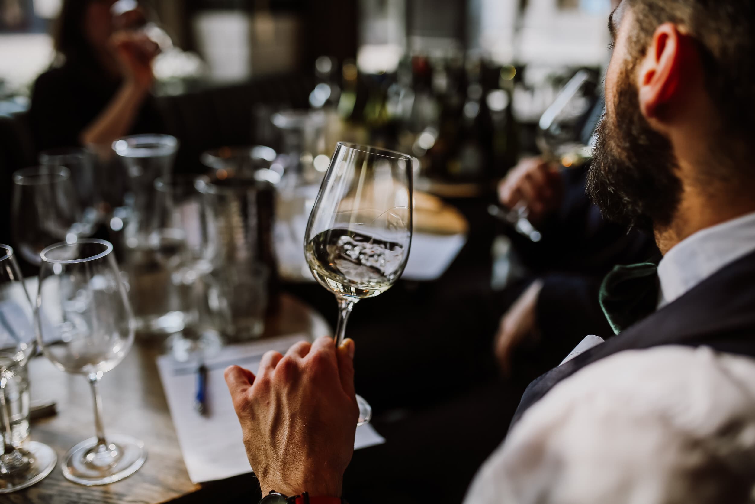 Privāta vīna degustācija tumsā ''Wine in the Dark'' (8 pers.) | Davanu Serviss