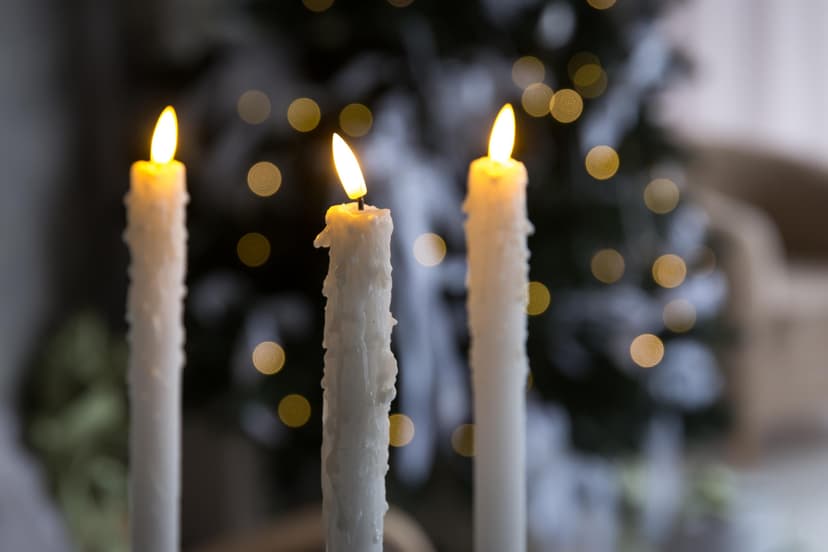 Ģimenes fotosesija ar tematiskām dekorācijām (30min.)