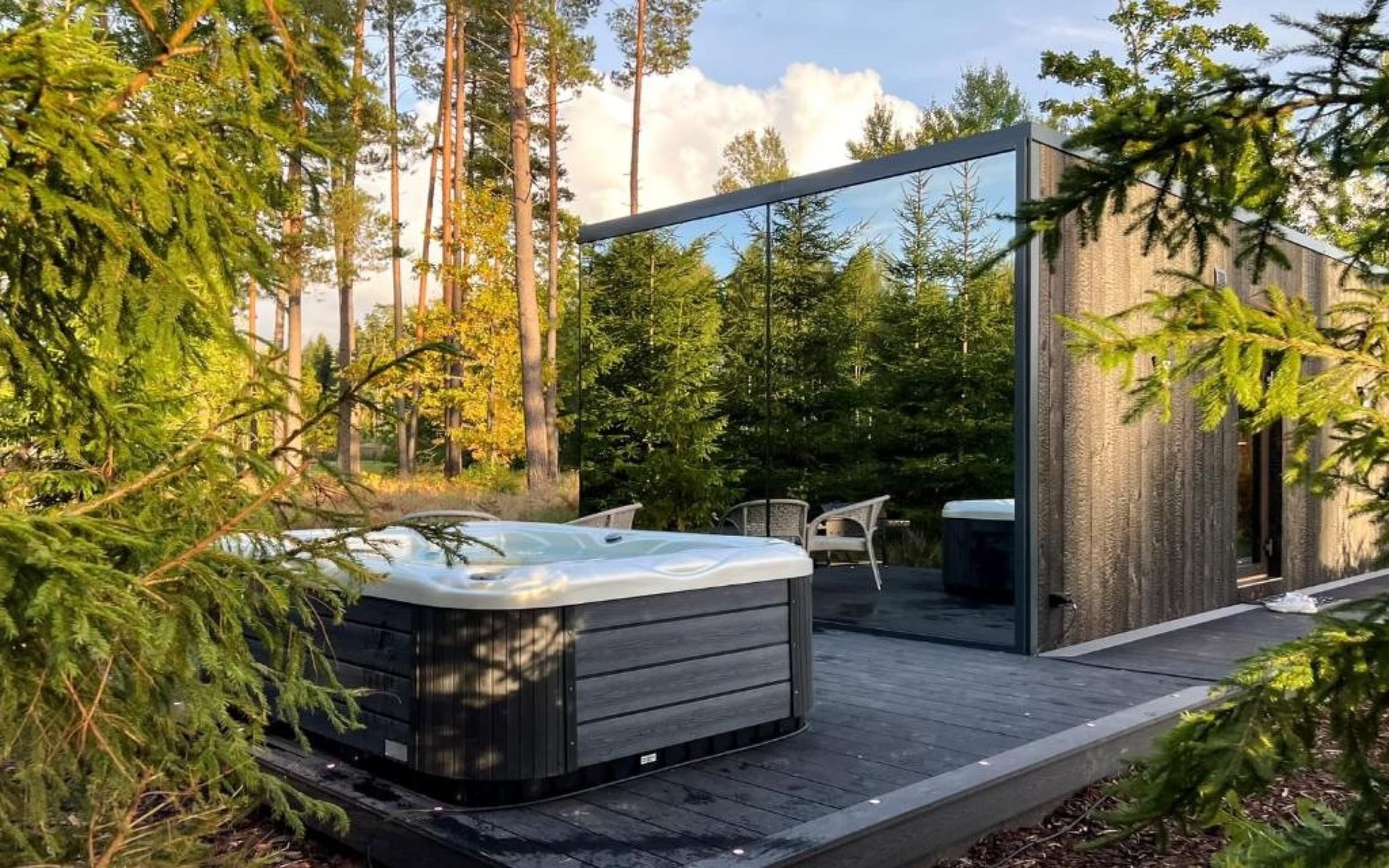 7Mirrors: ночь в зеркальном доме и SPA – в любой день недели | Davanu Serviss