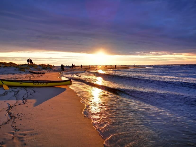 Saulriets Gaujas ietekā jūrā (3-4 pers.)