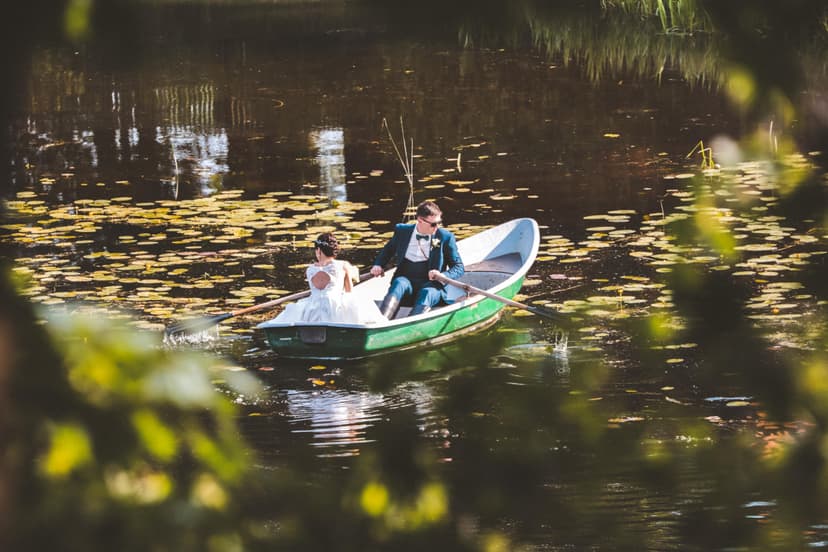 Romantika Jumpravmuižā: zirgi, laivošana un pirts vakars