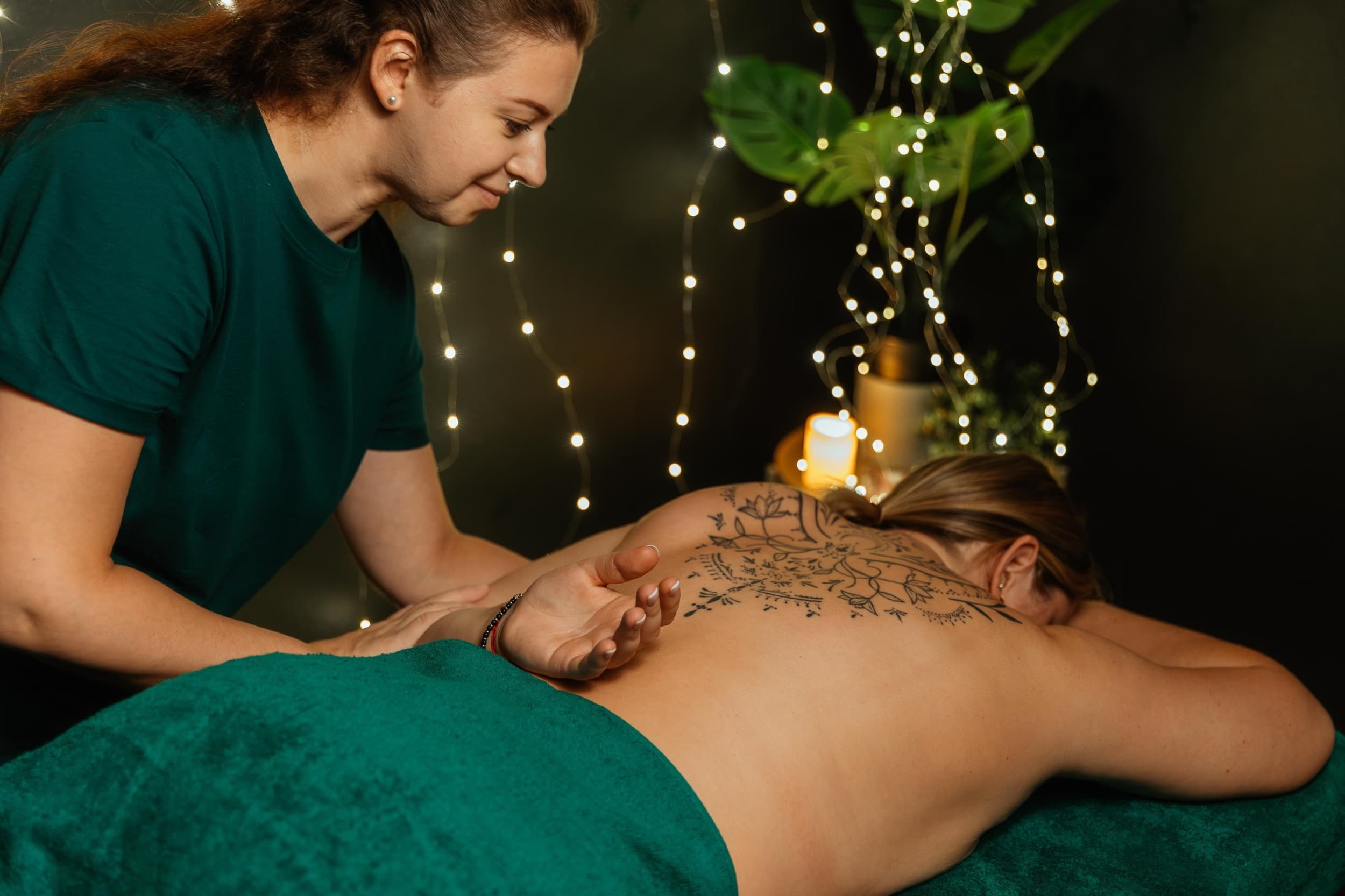Dziļo audu masāža salonā "Old Riga SPA" (90 min.) | Davanu Serviss