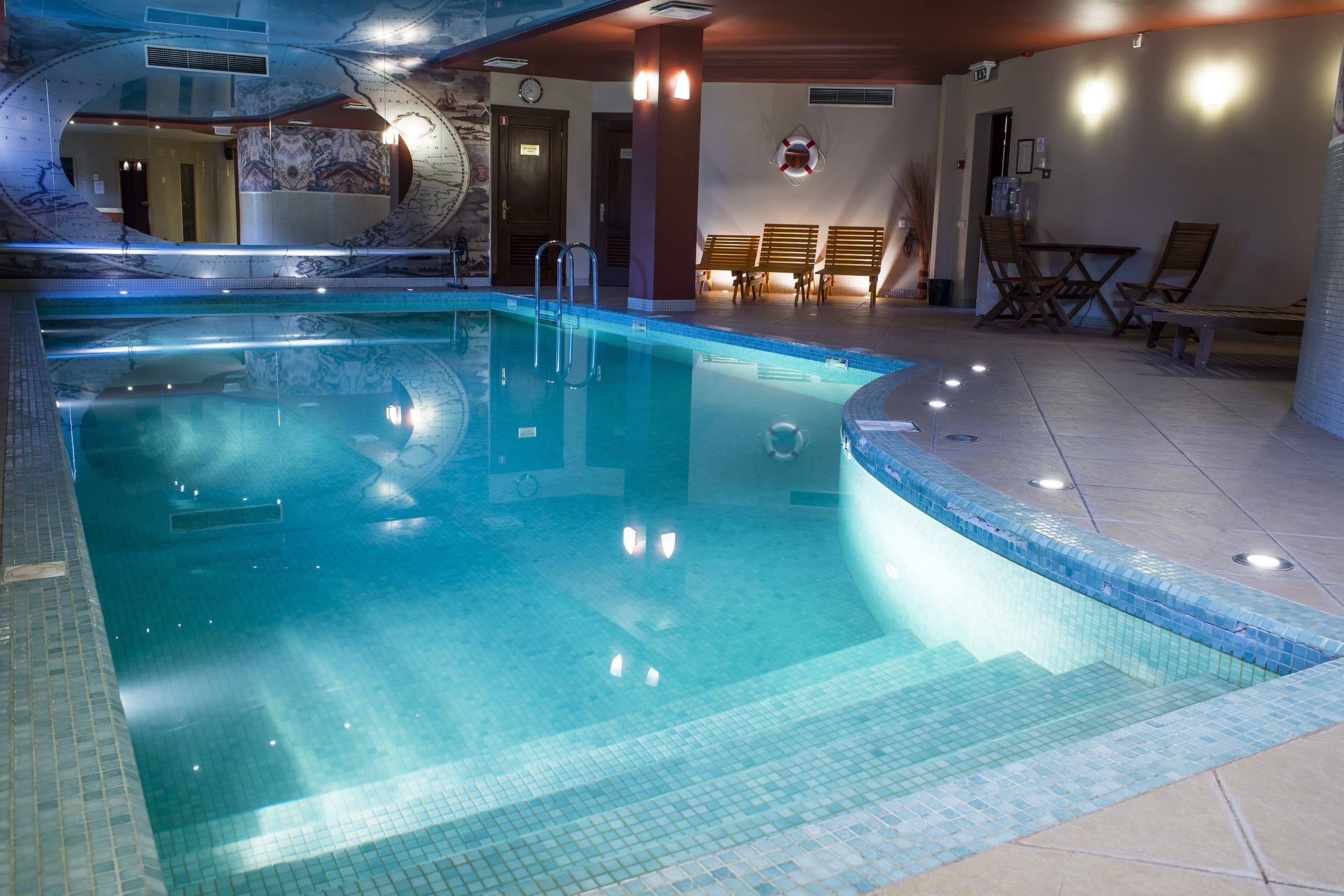 Port Hotel: романтическая ночь, SPA и вино для двоих – Адажи | Davanu Serviss