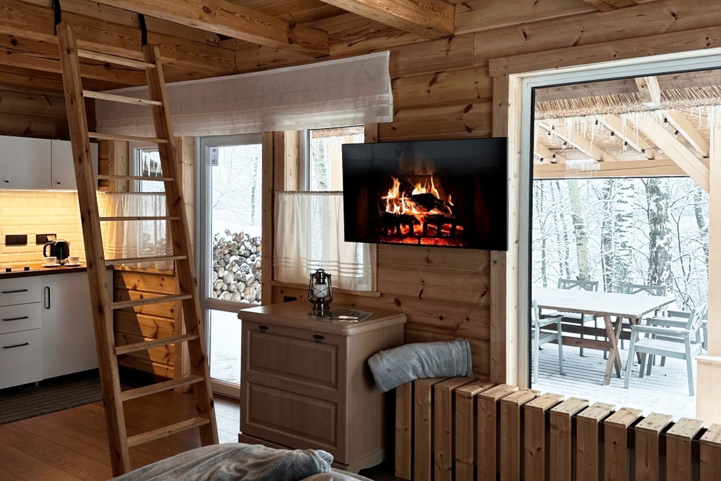 Brīvdienas dabas parkā Viesu Sētā "Locu Sala" (ziemas sezona) | Davanu Serviss