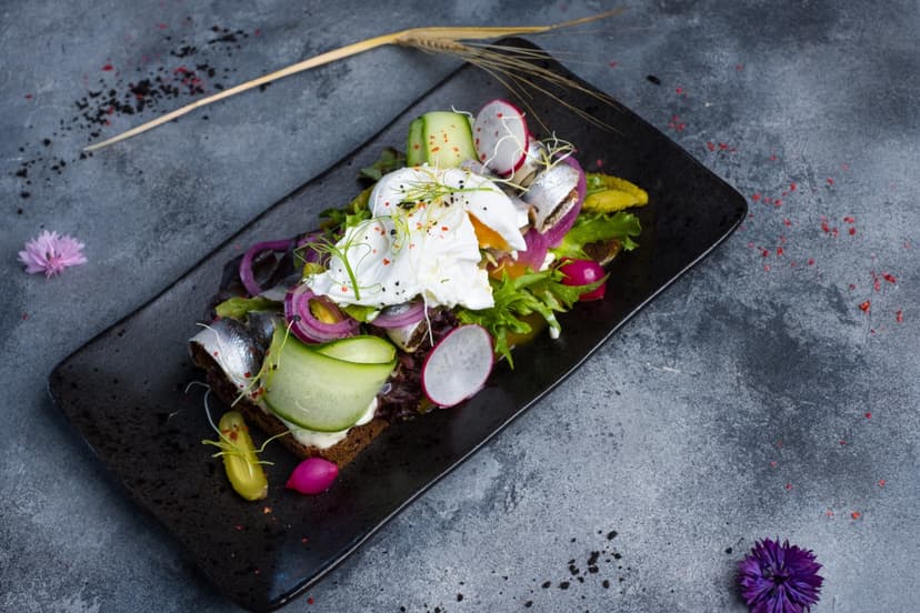 Dāvanu karte mūsdienu igauņu virtuves restorānā "Kaerajaan"