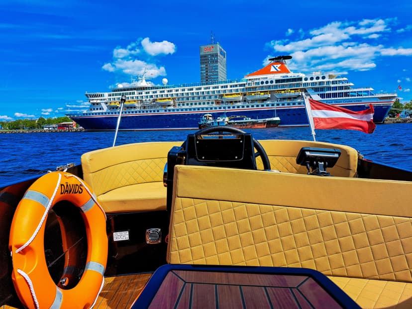 Brauciens ar Kapteiņa Laivu "Dāvids" (9 pers.)